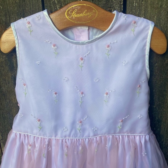 Strasburg Heirloom Collection size 5 dress - Picture 2 of 7